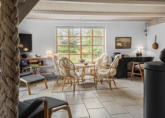 10439-ulfborg-gaffelbjergvej-60 Дом отдыха *