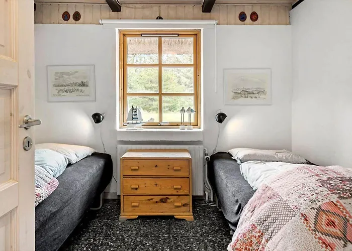 Дом отдыха 10439-ulfborg-gaffelbjergvej-60 *